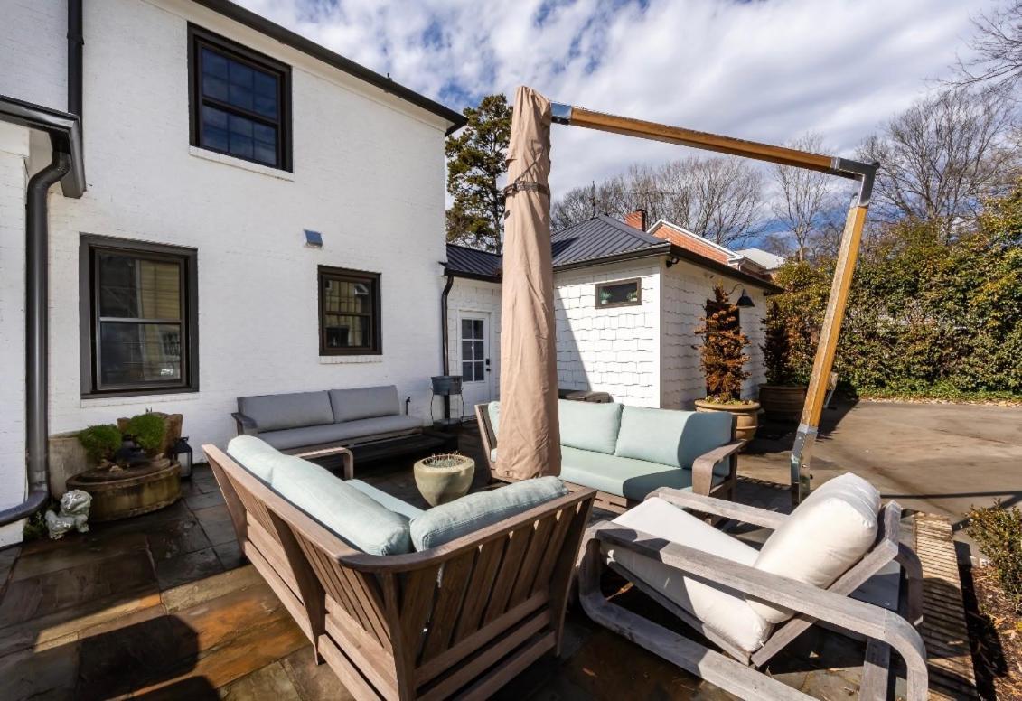 5 Stars In Eastover Guest house Charlotte
