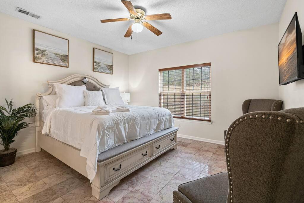 Cozy 4b 2 5b King Beds Jacuzzi * Charlotte