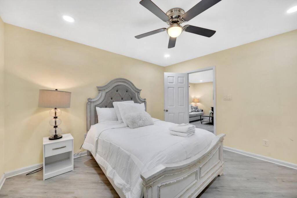 Holiday home Cozy 2 Bedroom Pineville-matthews Duplex Sleeps 8 Charlotte