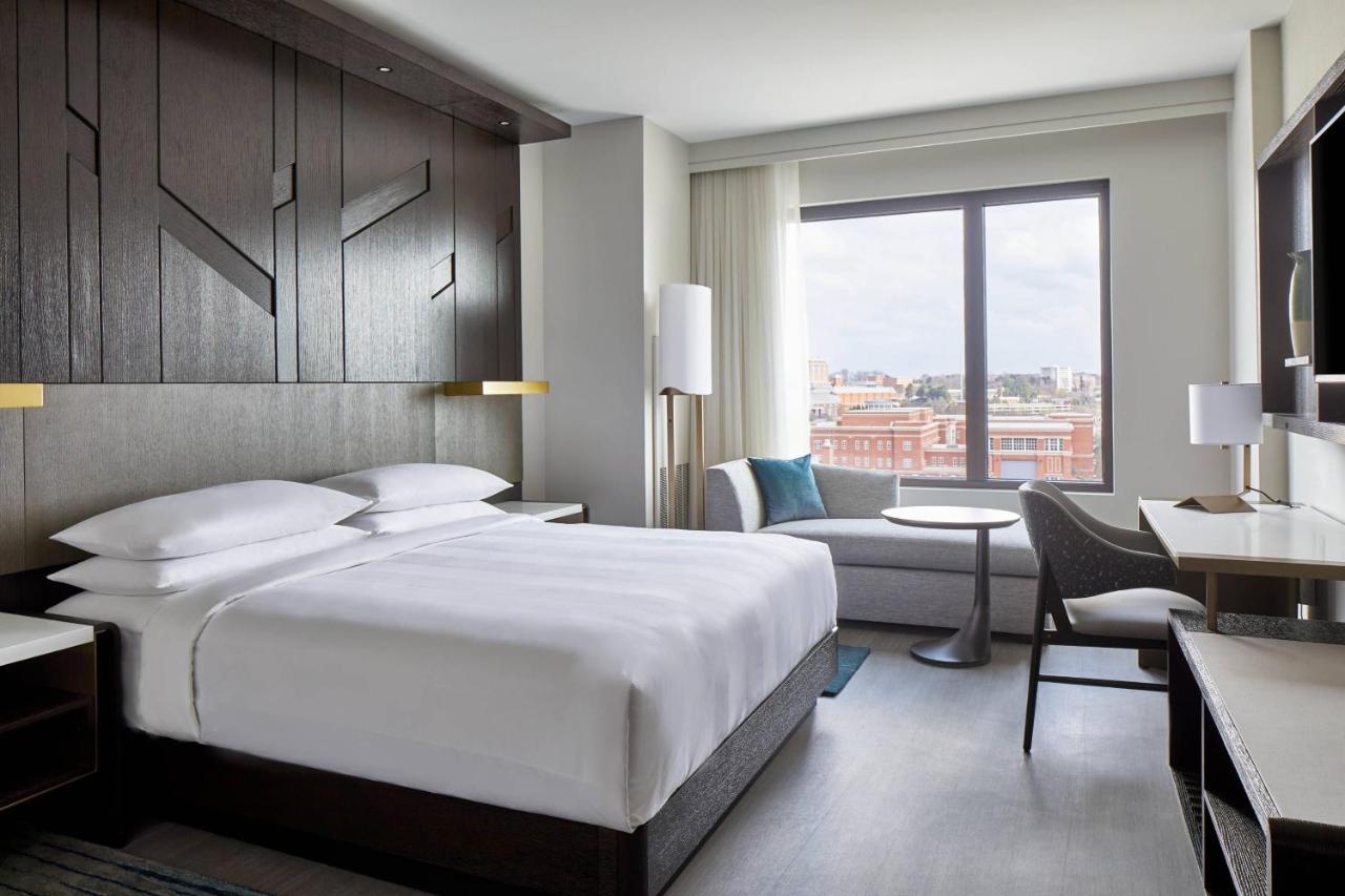 Unc Marriott & Conference Center 3*