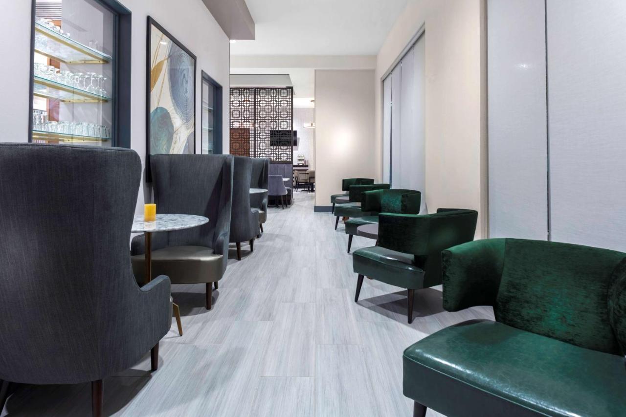 Hyatt House Rea Farms Hotel
