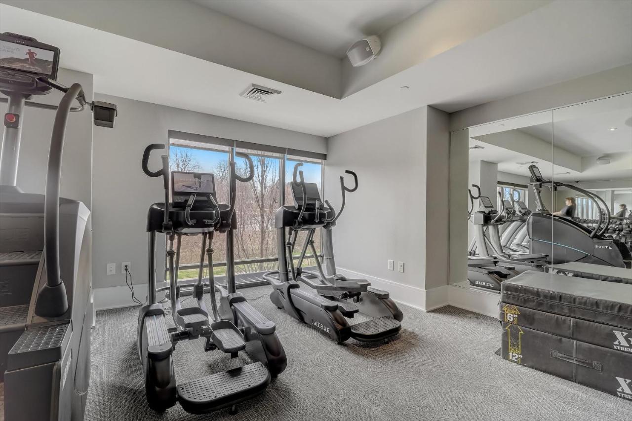 Frontdesk Berkshire Dilworth Apts Midtown *