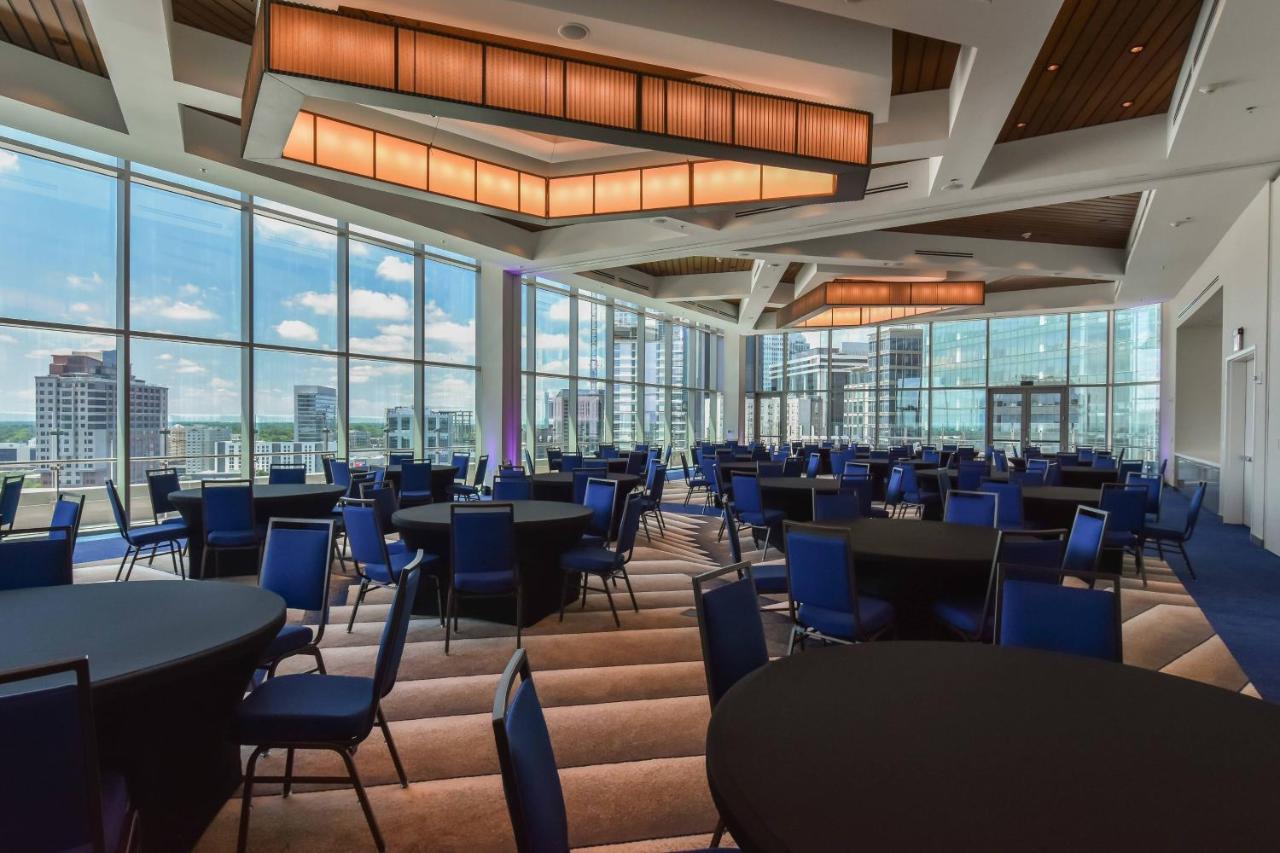 Springhill By Marriott Center Hotel 3*