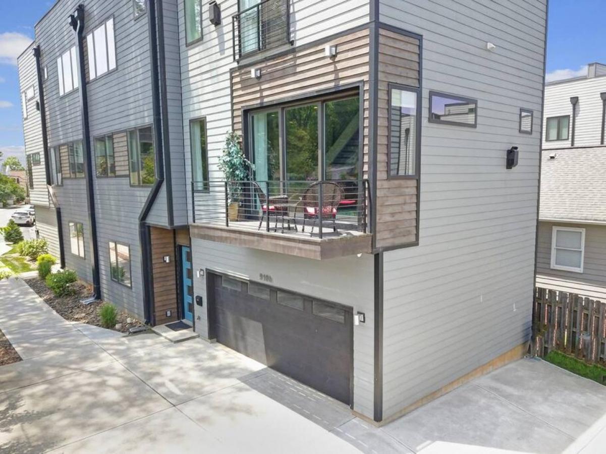 Views - Walking Distance To Panthers Stadium