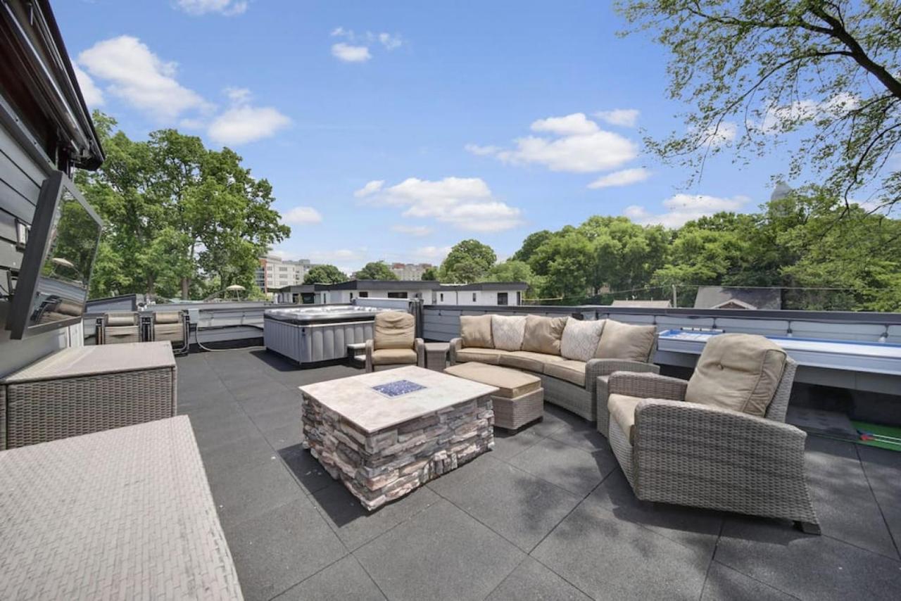 Views - Walking Distance To Panthers Stadium Charlotte