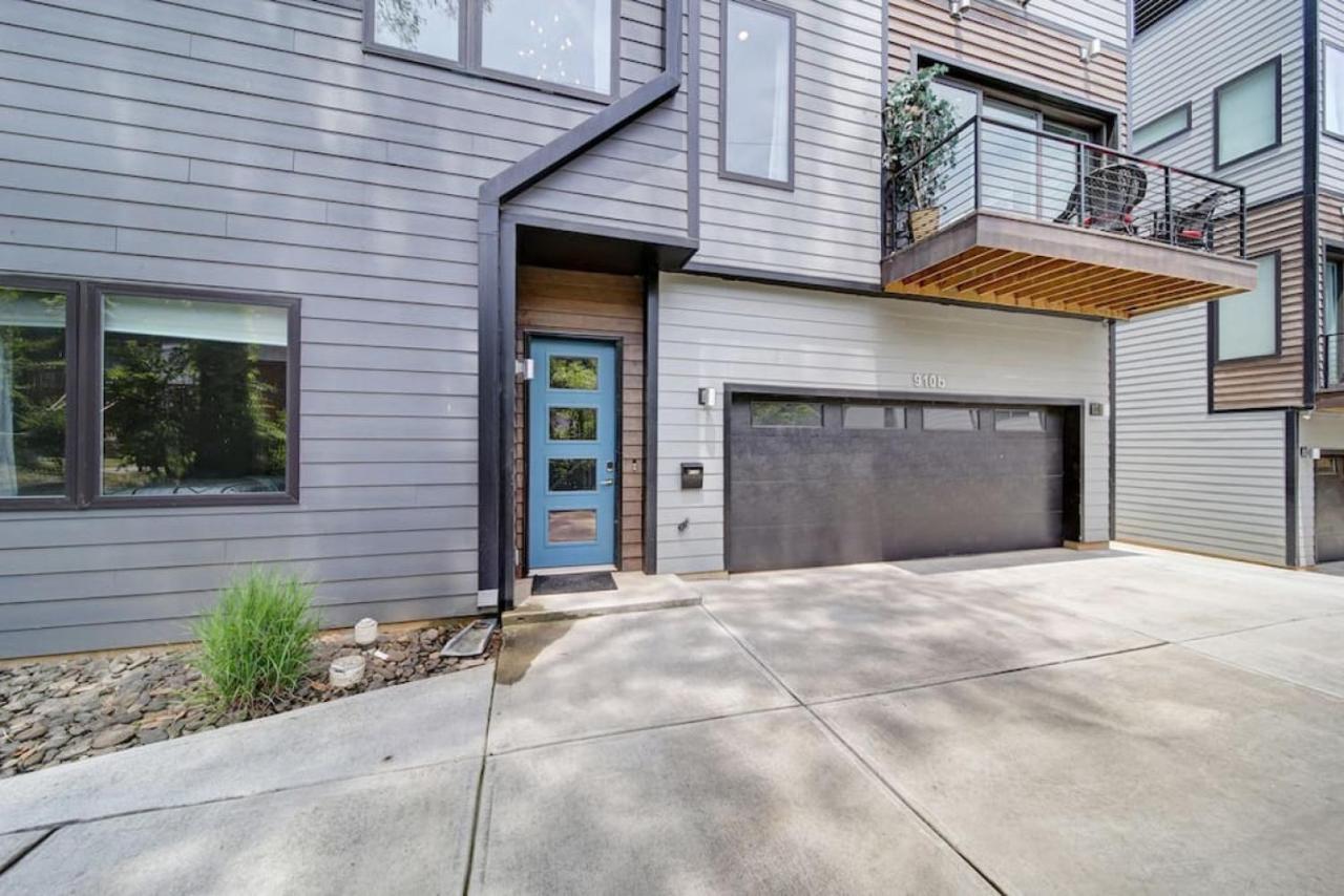 Holiday home Views - Walking Distance To Panthers Stadium Charlotte