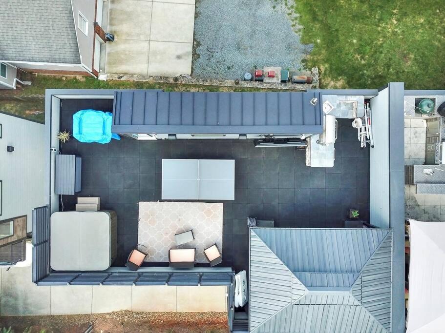 Villa Views Rooftop Hot Tub & Short Walk To Stadium *