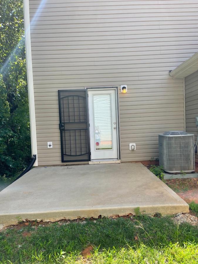 Oasis - Entire 10 Minutes From Uptown Charlotte, Nc