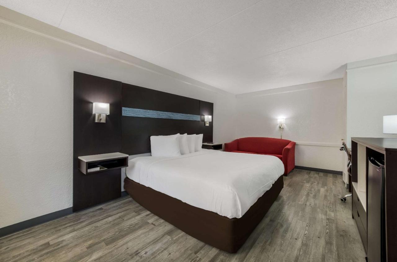 Quality & Airport Hotel Charlotte