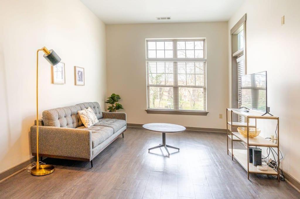 Apartment Urban Living 1br In Uptown Area With Pool Charlotte