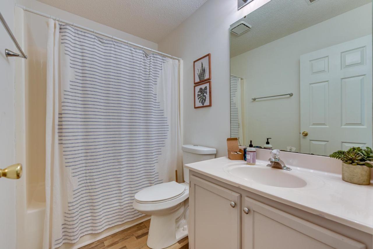 Vacation Near Motor Speedway! Holiday home *