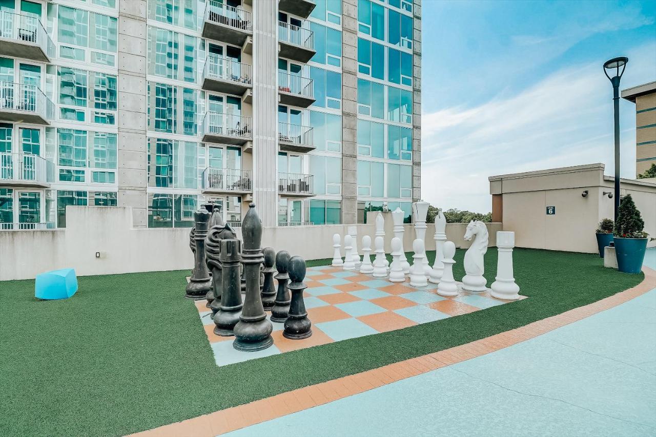 Frontdesk Uptown Apts With Views Charlotte