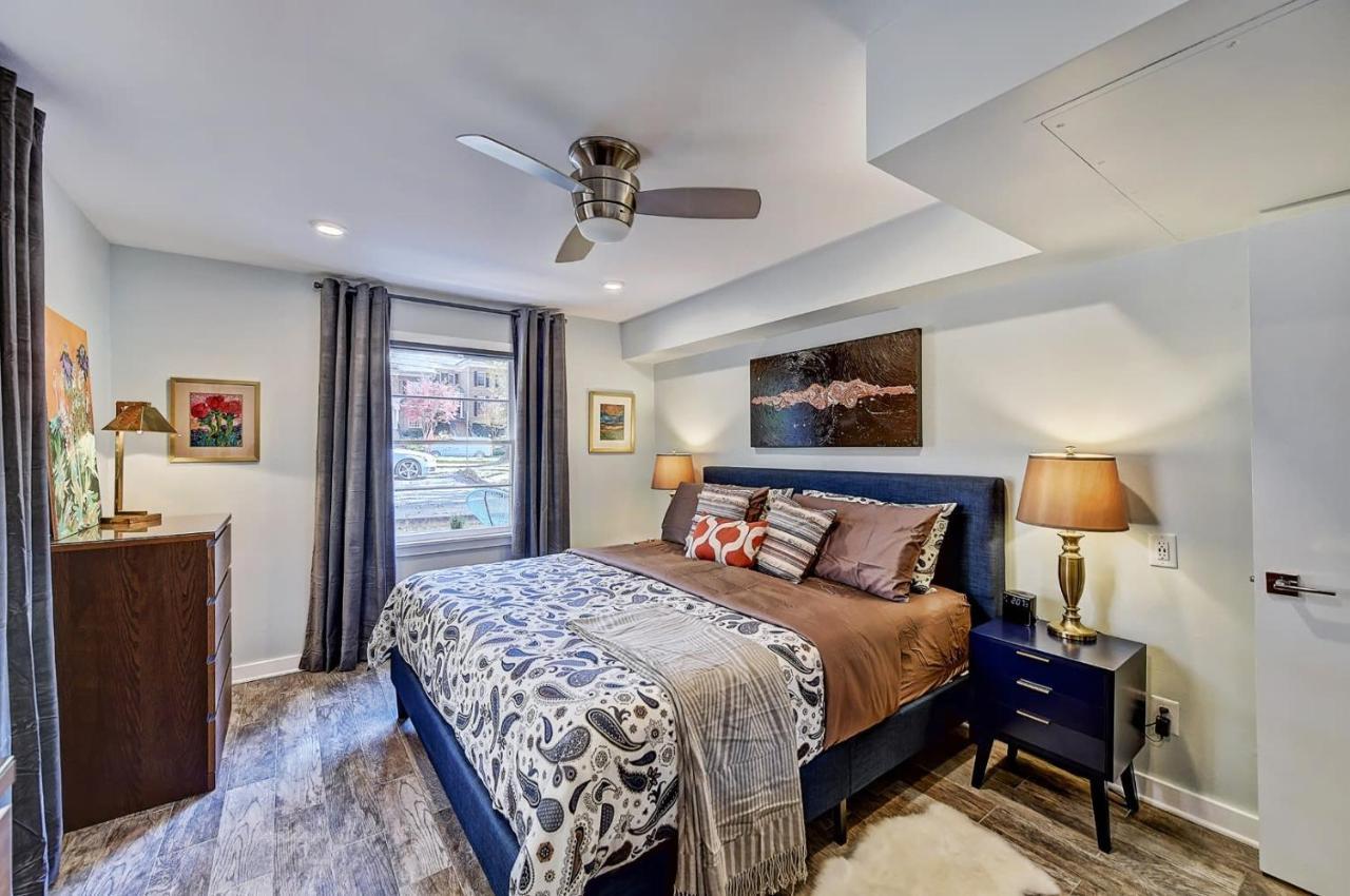 Apartment The Collection Clt: 510 Queens - 6 Units