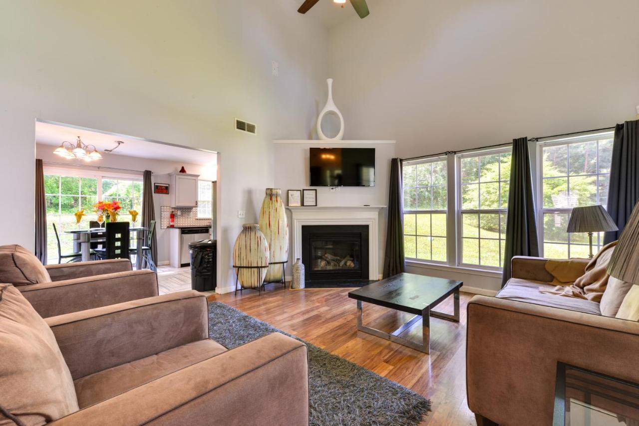 Holiday home About 9 Mi To Bank Of America Stadium! *