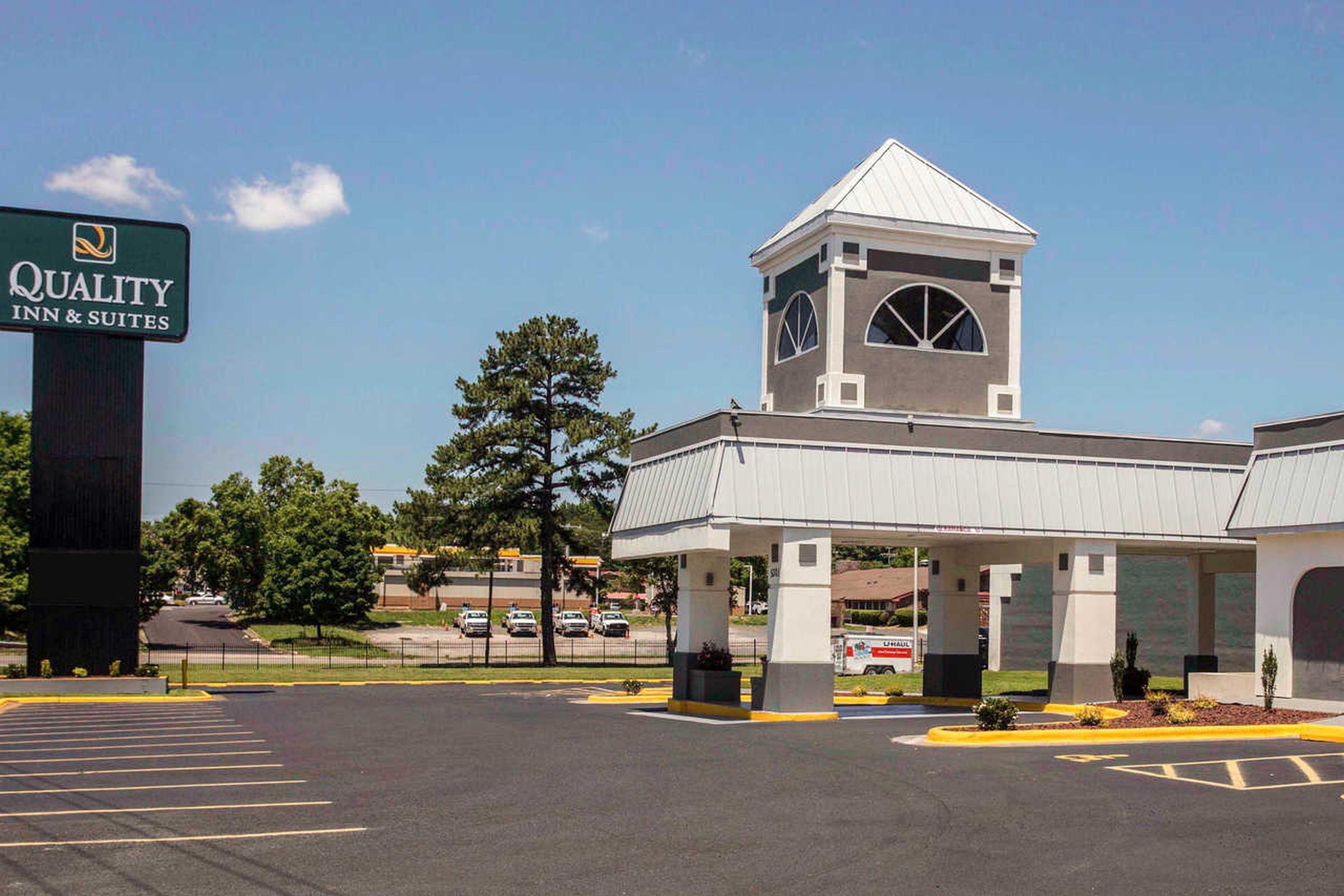 Quality & Area Hotel
