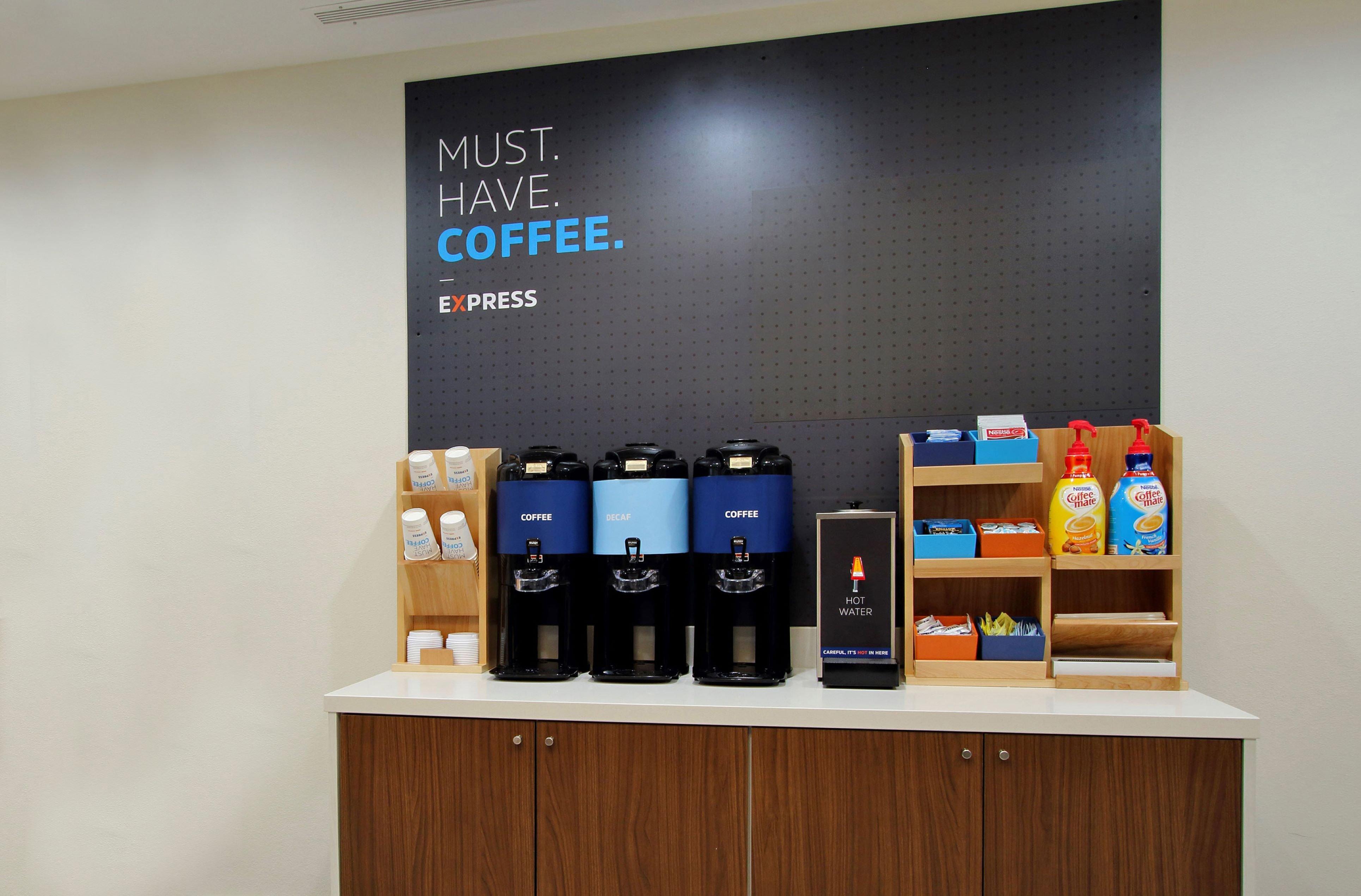 Express & - Airport By Ihg Charlotte