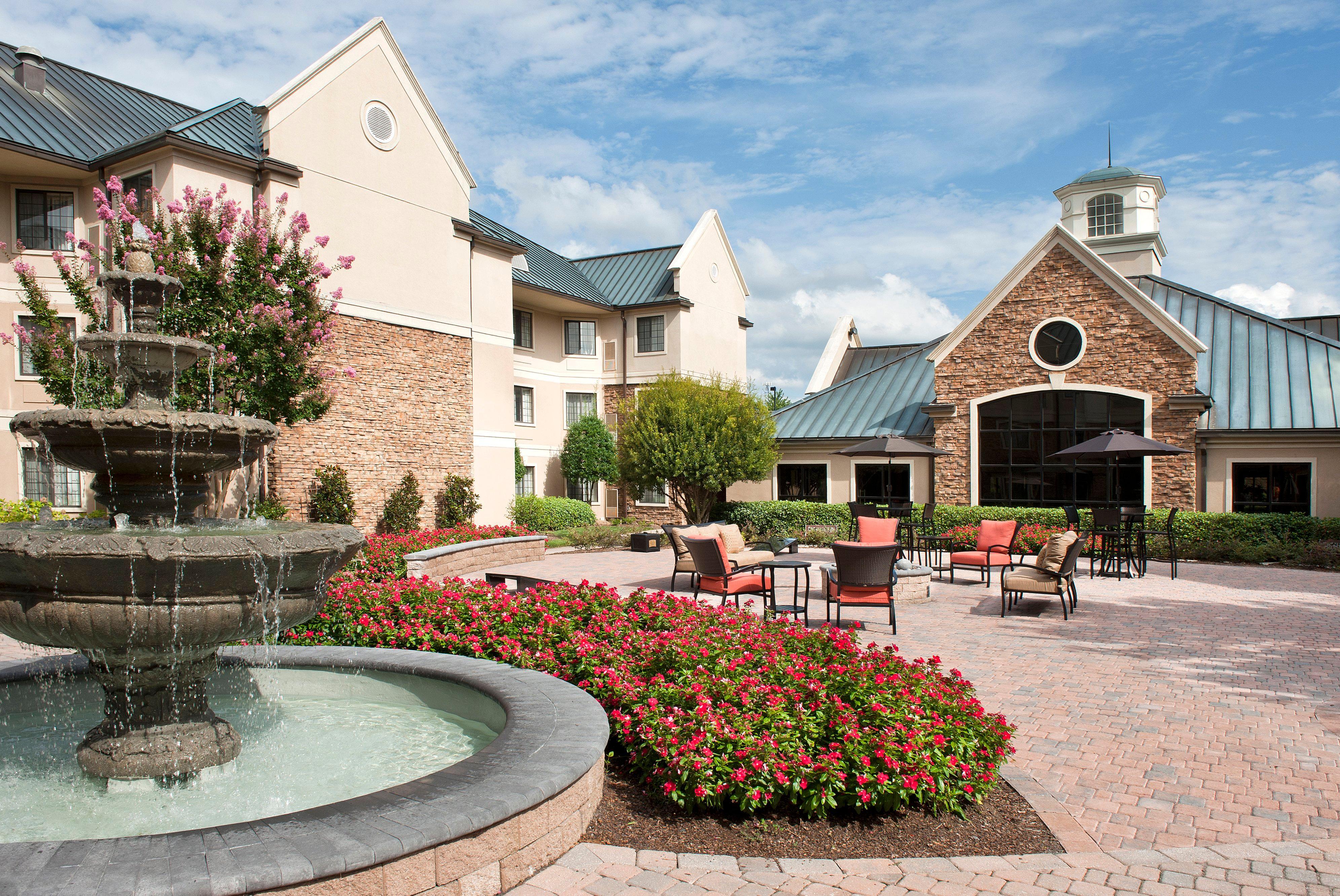 Staybridge - Ballantyne By Ihg