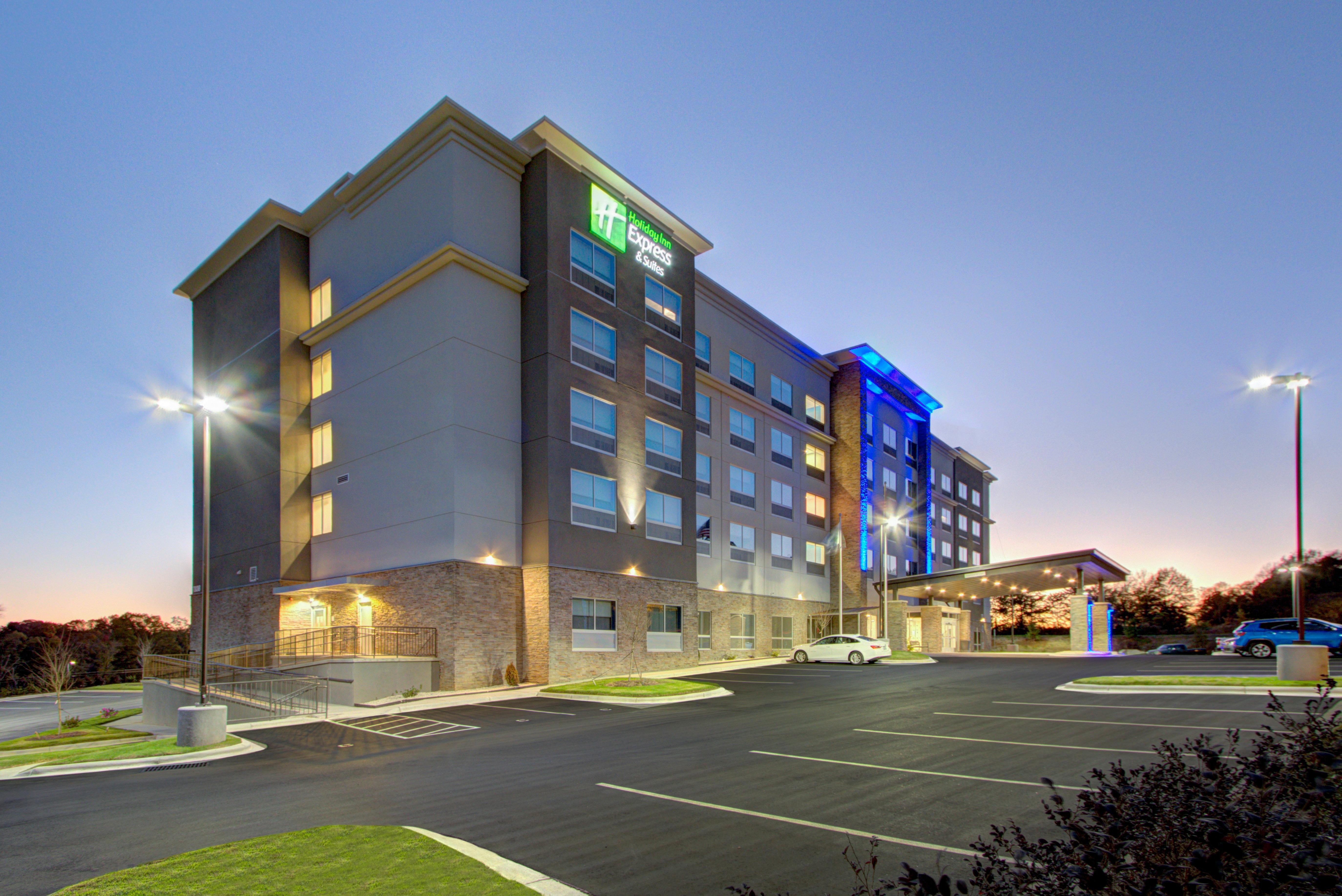 Hotel Express & Southwest By Ihg 3*