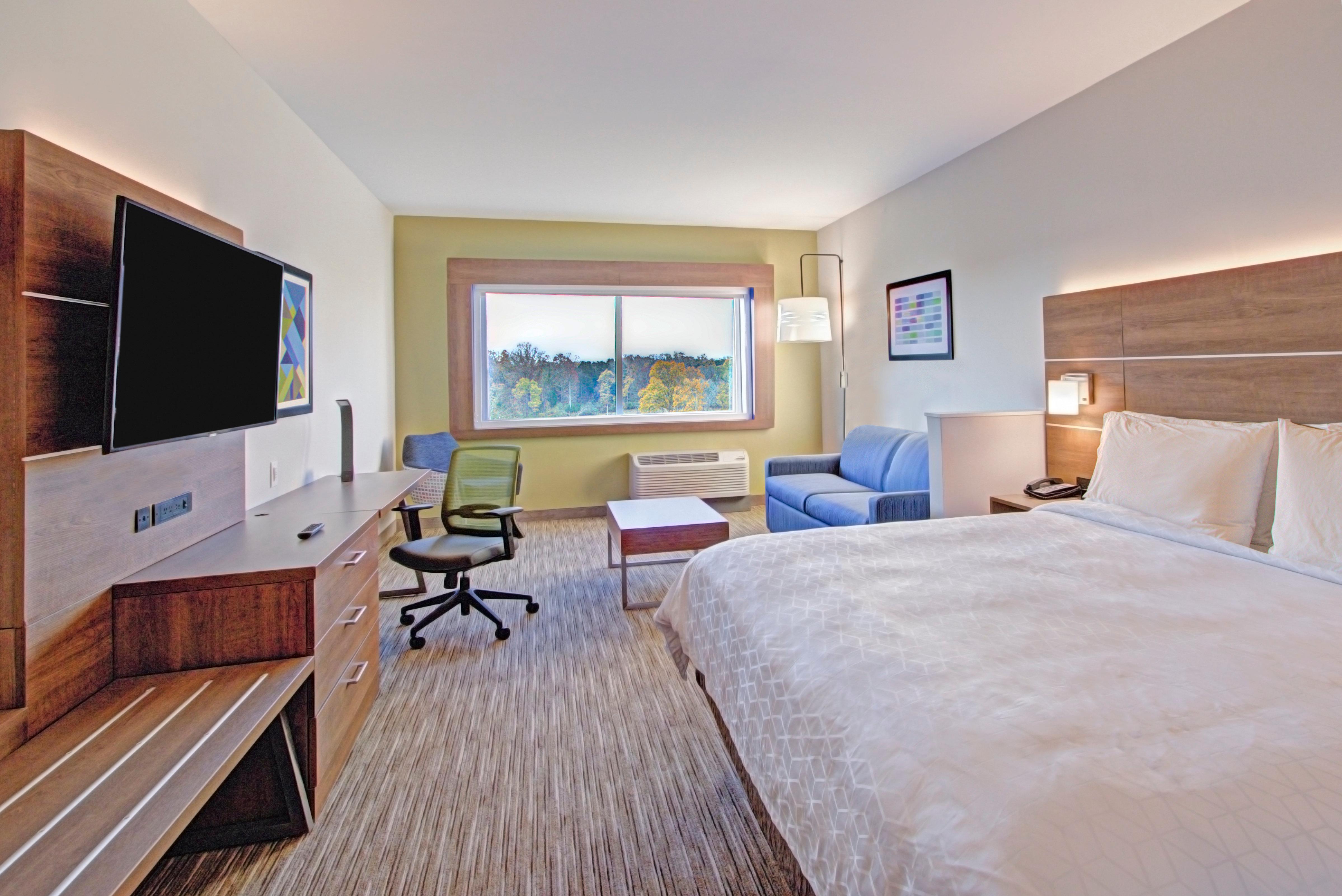 Express & Southwest By Ihg Hotel