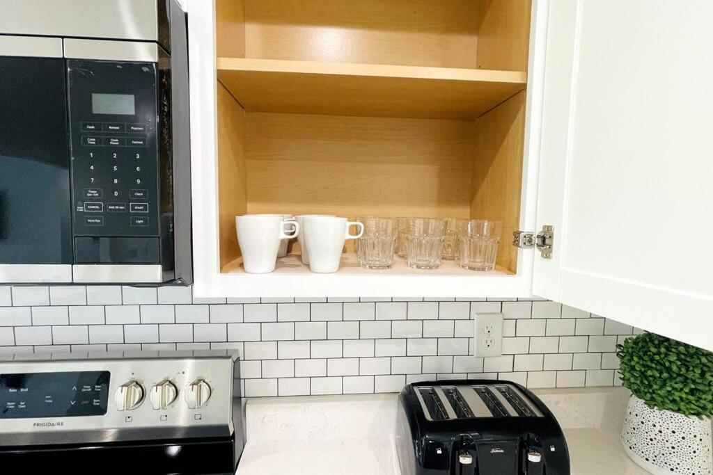 Holiday home Modern Near Uptown Clt, Airport And Charlotte