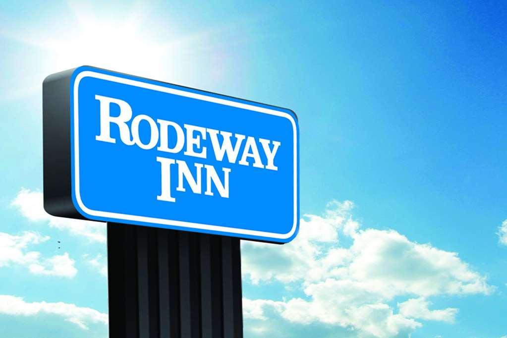 Rodeway Charlotte