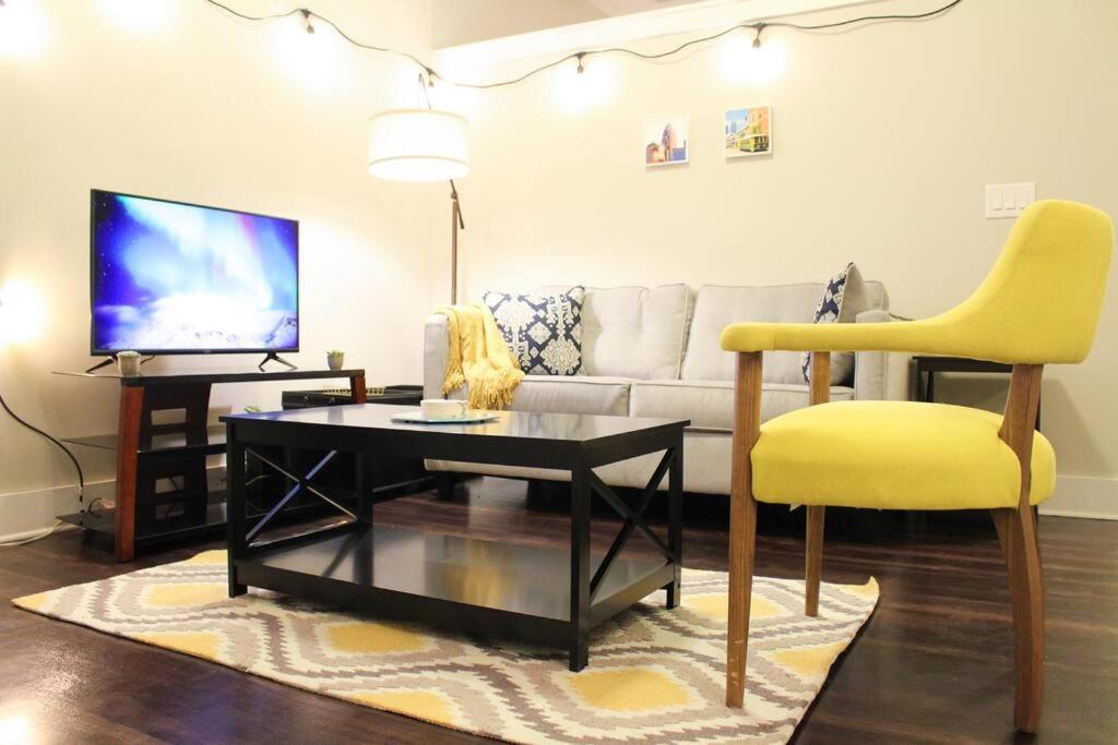 Queen Bed In Dilworth ◈ Shopping ◈ Restaurants Charlotte