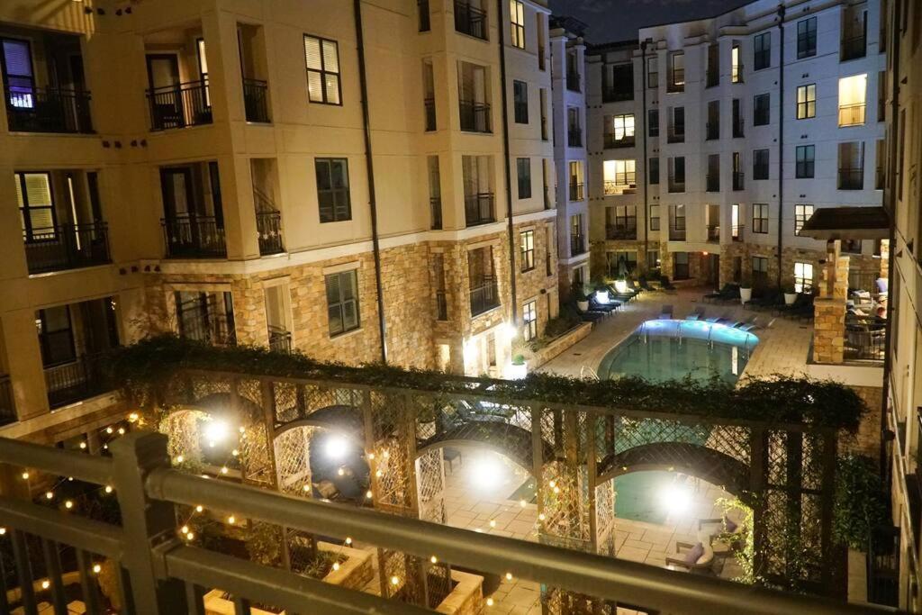 Luxury Dilworth 1br ◉ Near Food, Shops & Greenway Apartment Charlotte