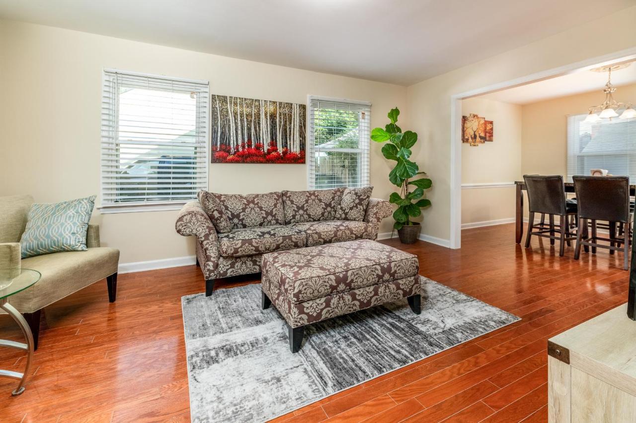 Centrally Located Spacious Abode