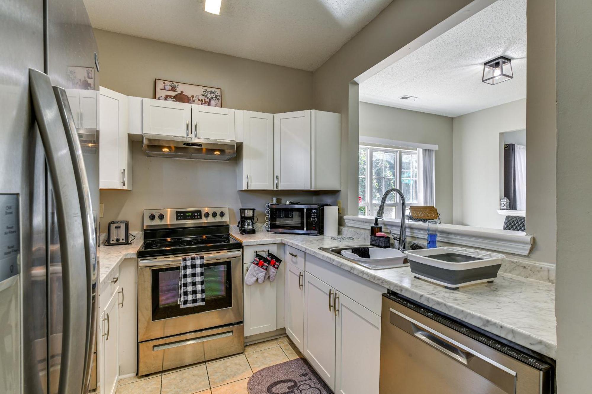 Holiday home Abode About 9 Mi To Bank Of America Stadium! *