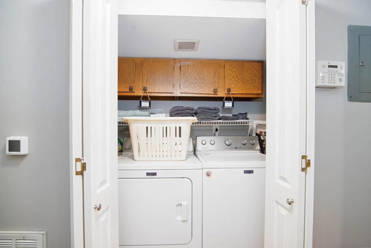 Living In The Heart Of 4th Ward~1bd 1ba Holiday home Charlotte