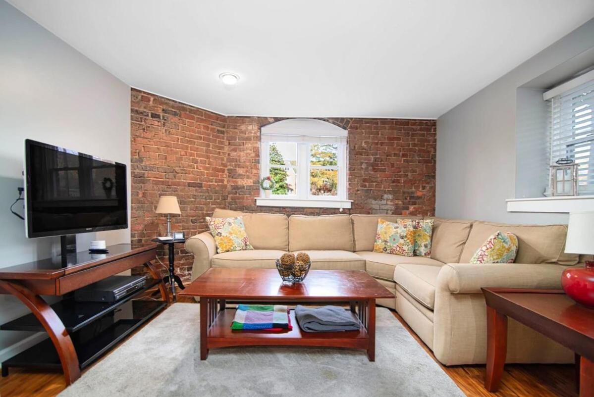 Holiday home Living In The Heart Of 4th Ward~1bd 1ba *