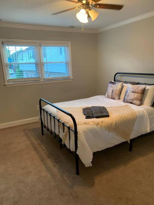 Apartment Awhile *