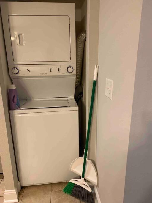 Apartment Awhile