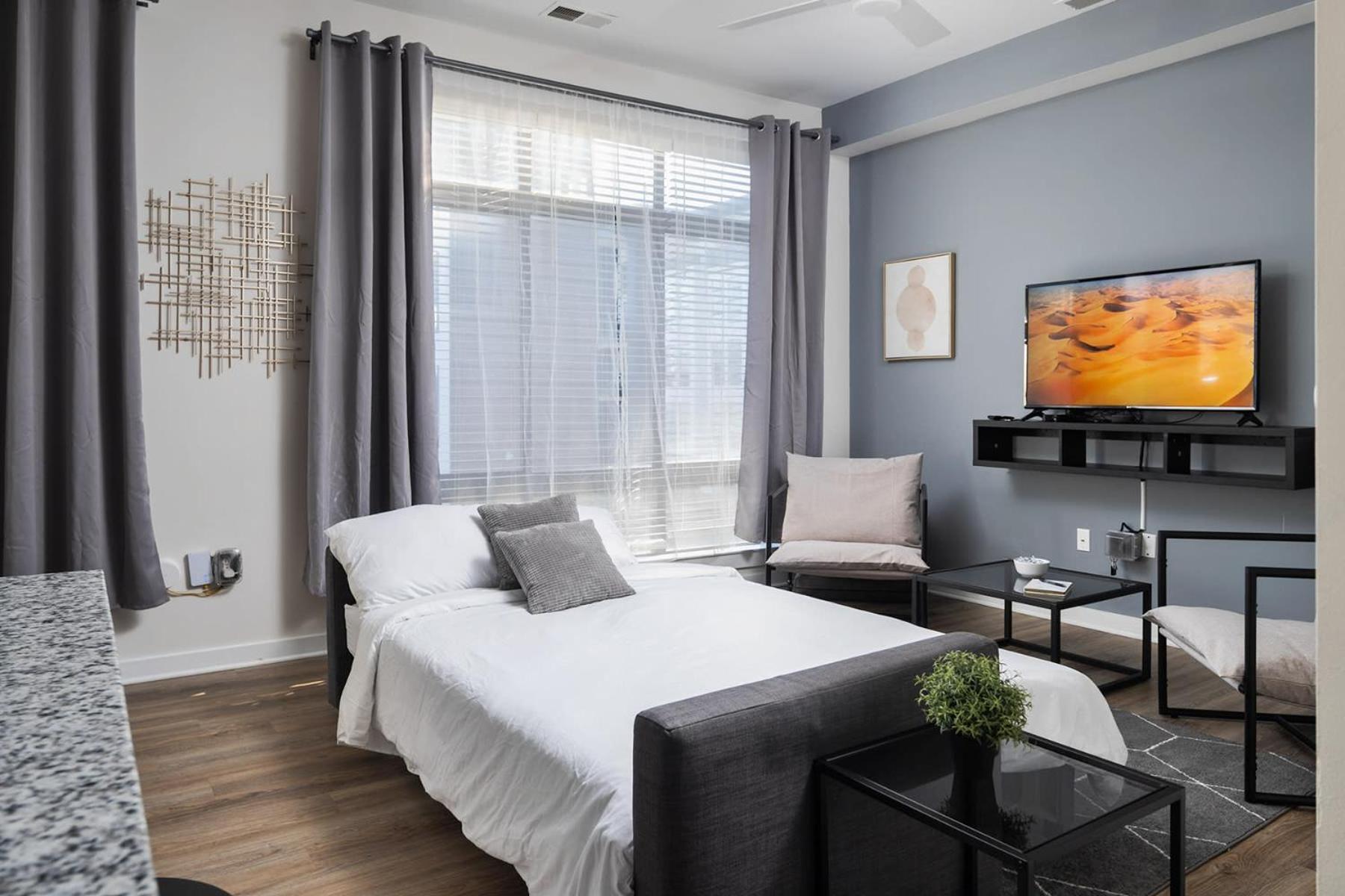 Apartment Spacious 2bd With Private Balcony And Free Parking