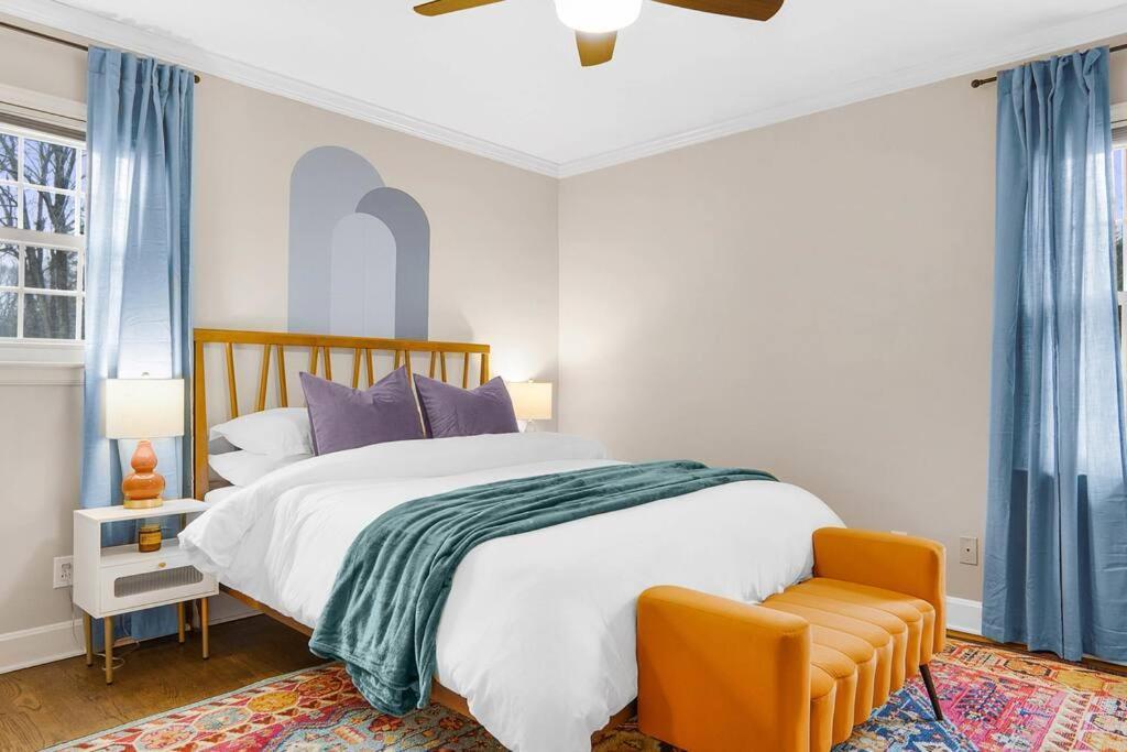 5bd Vibrant Haven: Basketball - 10mins To Airport * Charlotte