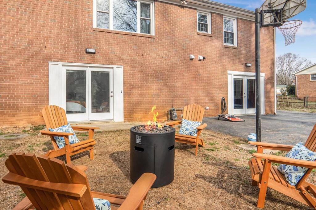 5bd Vibrant Haven: Basketball - 10mins To Airport