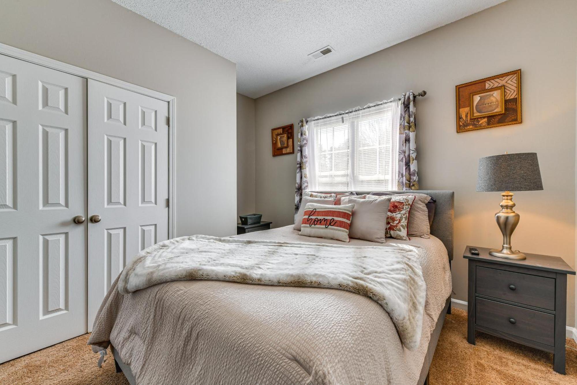 Abode About 9 Mi To Bank Of America Stadium! Holiday home Charlotte
