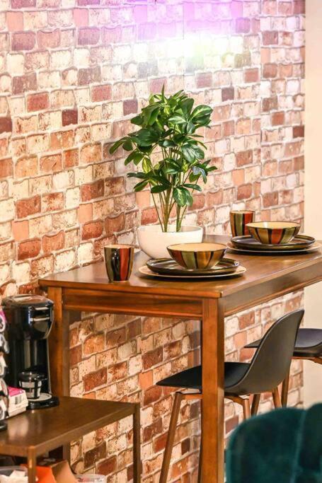 Apartment Cozy - 2 Bedroom Townhome Getaway - Plaza Midwood *
