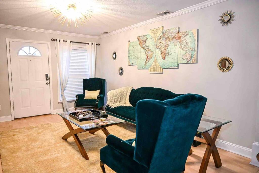 Cozy - 2 Bedroom Townhome Getaway - Plaza Midwood