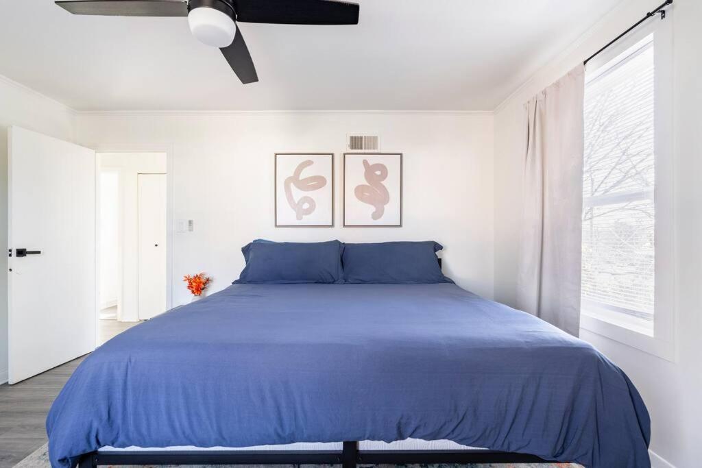 4 Bedroom Bungalow - 5 Min To Uptown Holiday home Charlotte