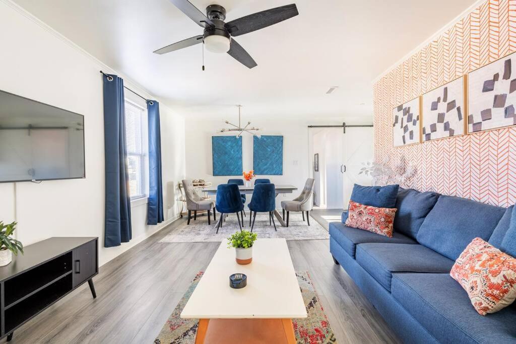 Holiday home 4 Bedroom Bungalow - 5 Min To Uptown