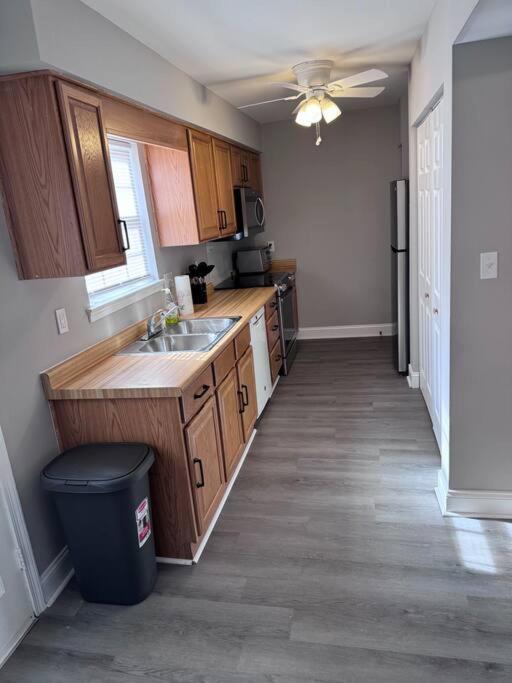 3 Bedroom Town Apartment *