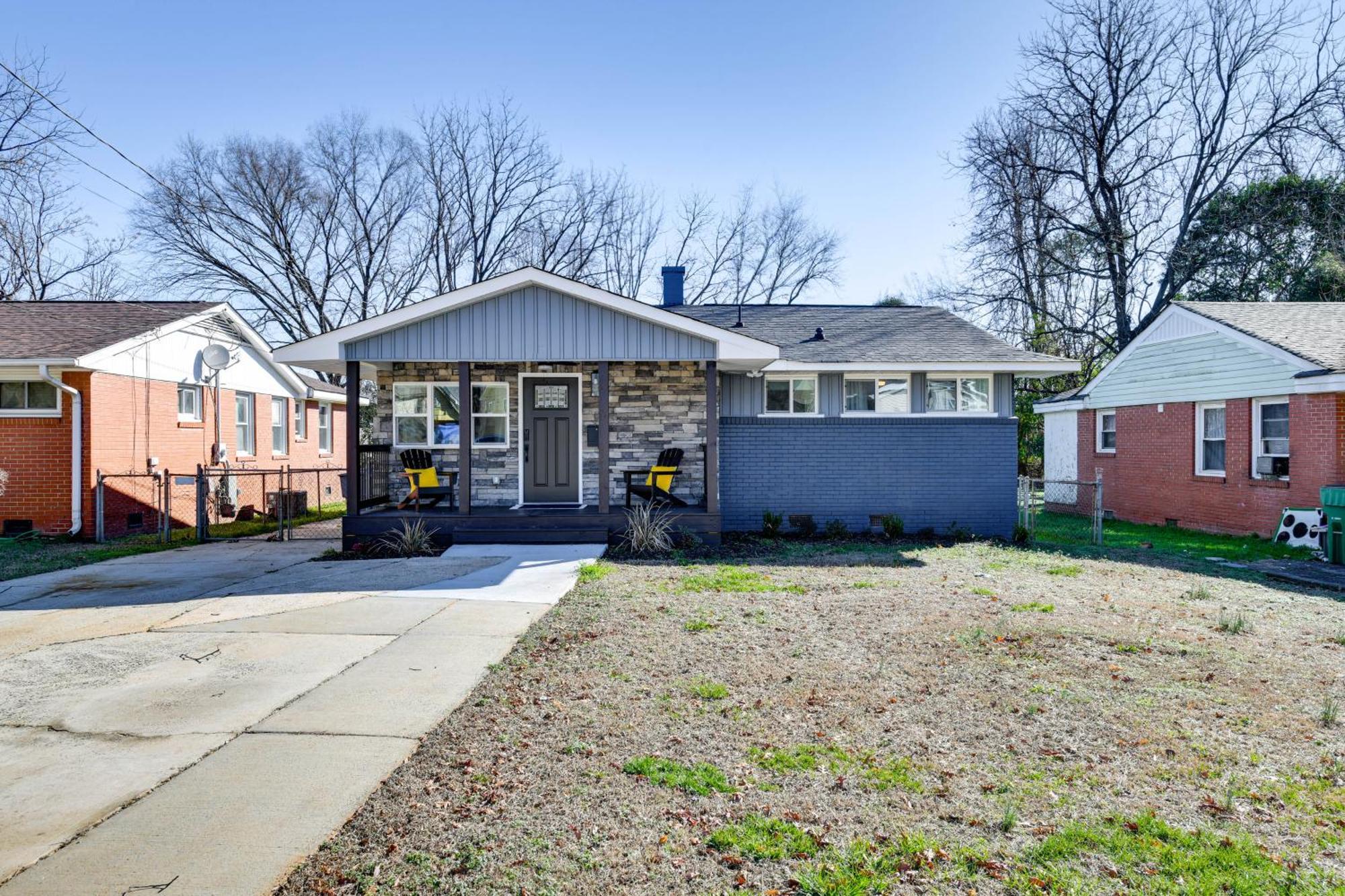 Newly Updated About 3 Mi To Downtown Charlotte! *