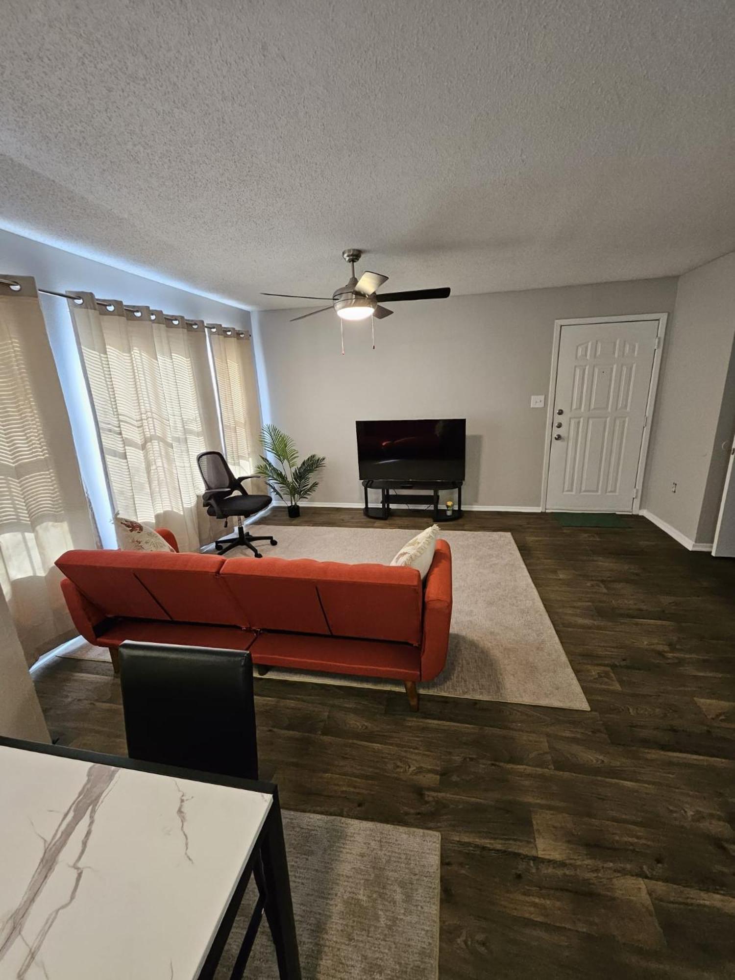 Cosy / Matthews Apartment Charlotte