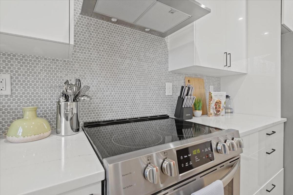 Stylish Modern 3br 3,5ba Townhouse In * Charlotte