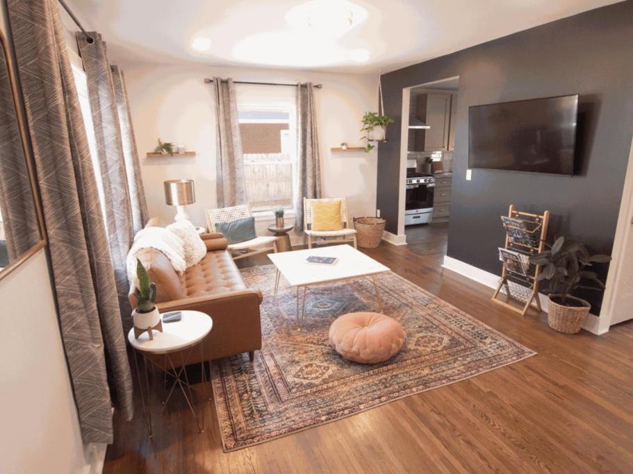 Vibrant 7 Mins From Uptown, King & Queen Bed - Queen Oasis * Charlotte
