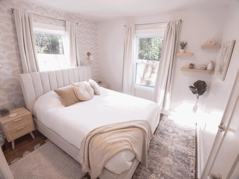 Holiday home Vibrant 7 Mins From Uptown, King & Queen Bed - Queen Oasis Charlotte