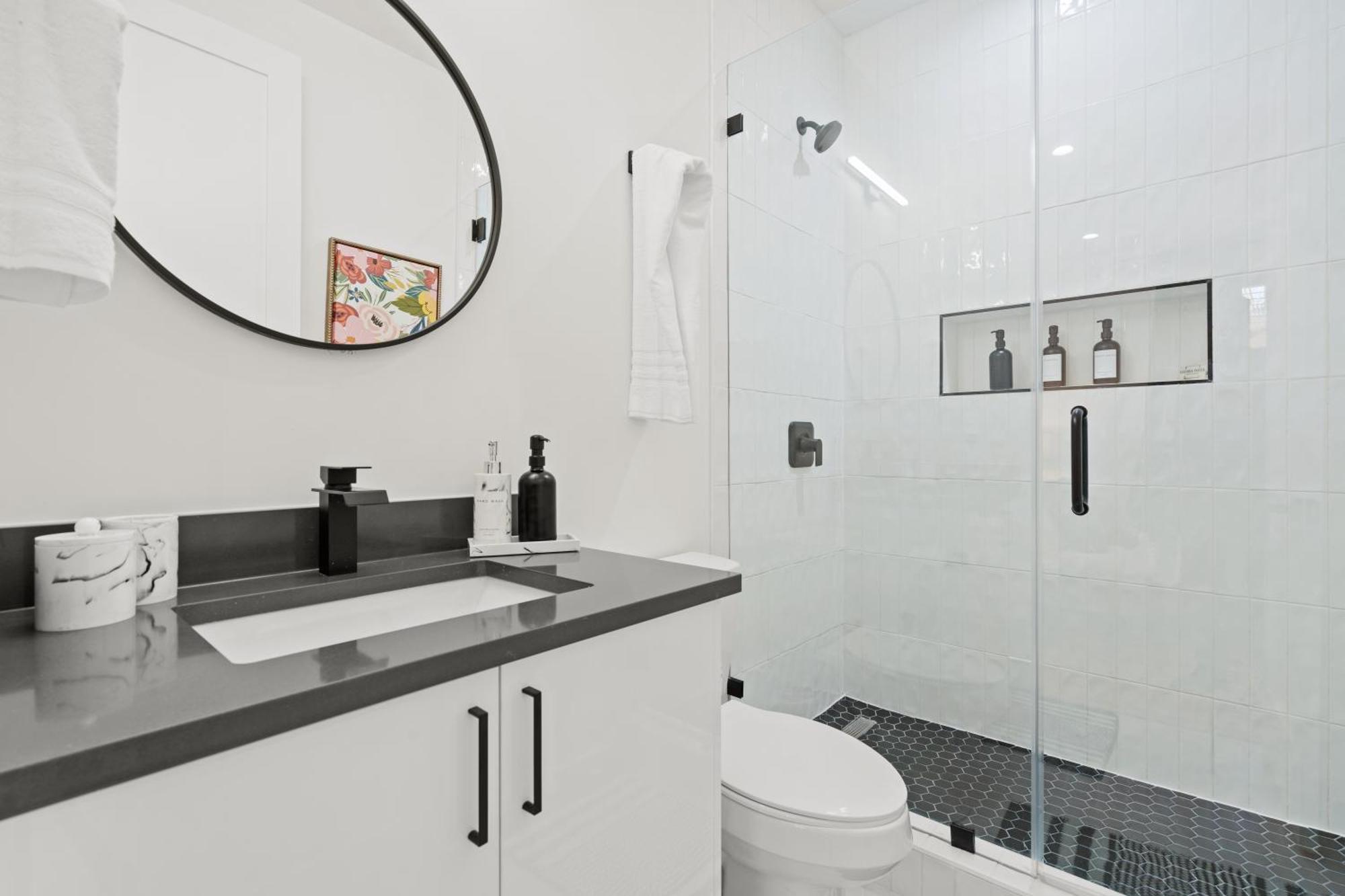 Apartment Stylish Modern 3br 3,5ba Townhouse In Charlotte