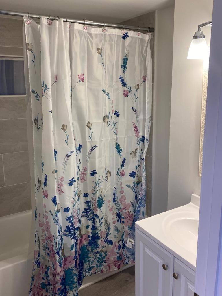 Emmar Blue & Fishing Holiday home *