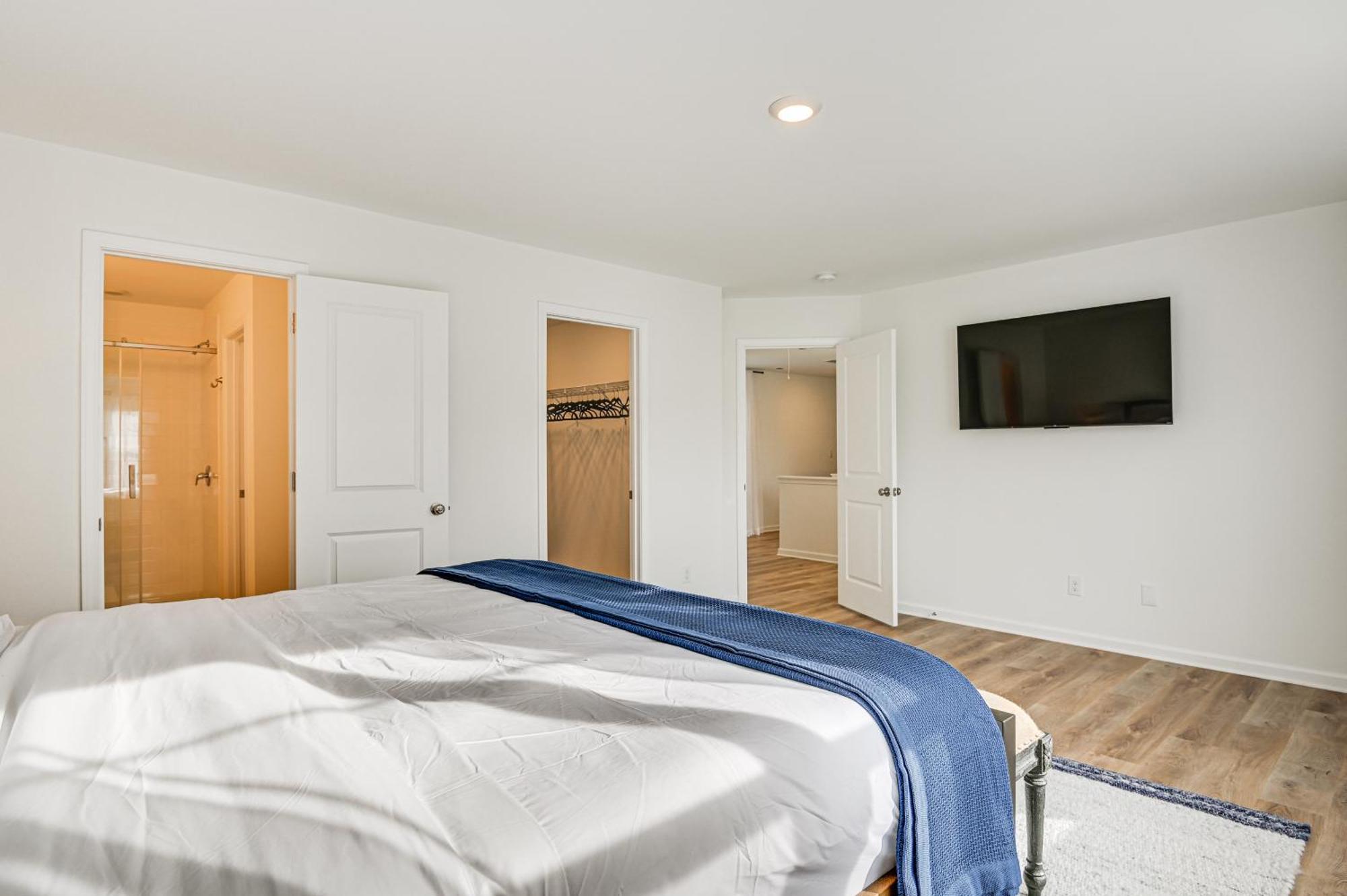 Charming Townhome 6 Mi To Downtown! Charlotte